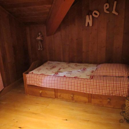 Alpen Roc Hotel Morzine Phòng bức ảnh