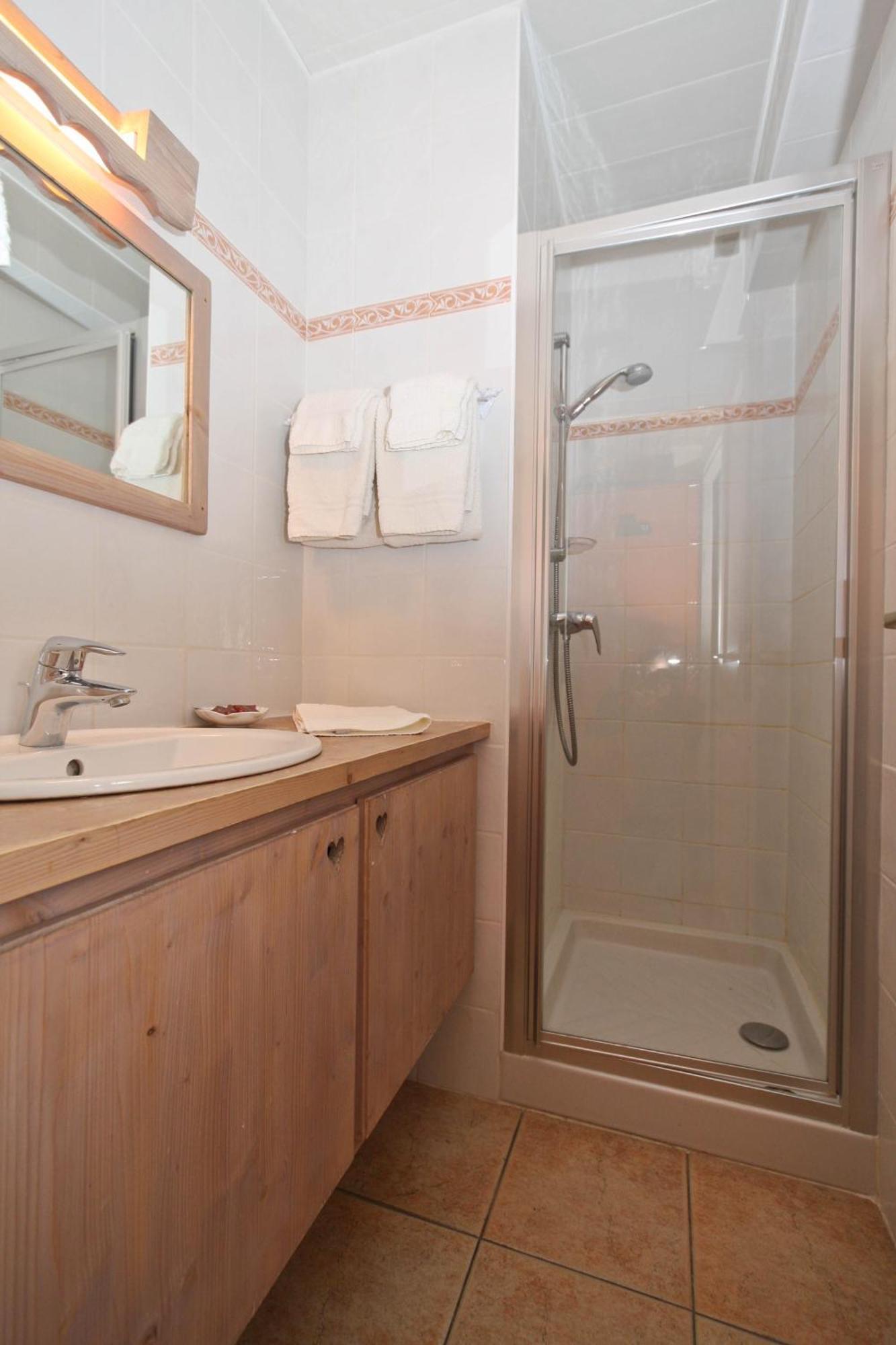 Alpen Roc Hotel Morzine Ngoại thất bức ảnh