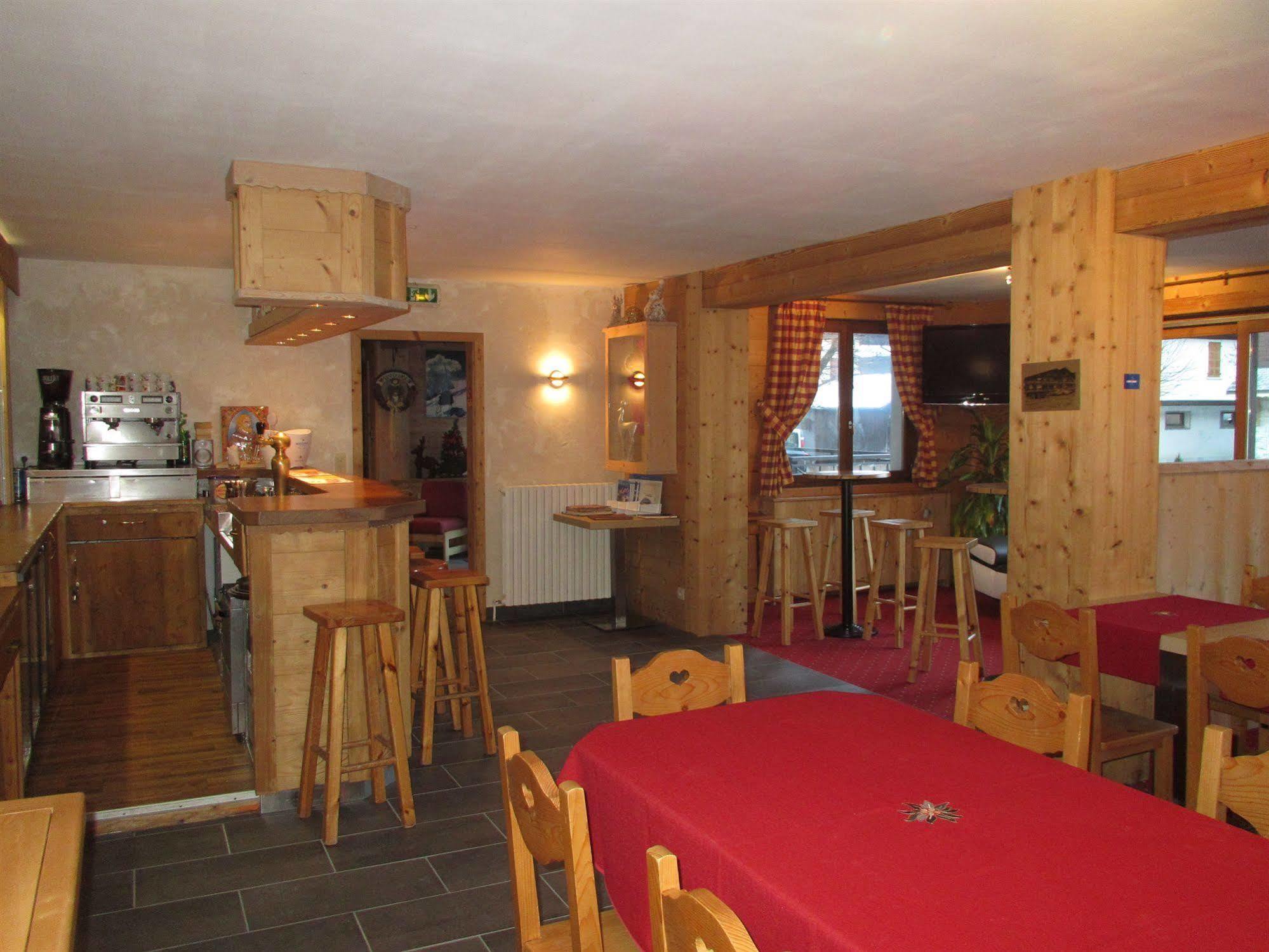Alpen Roc Hotel Morzine Ngoại thất bức ảnh